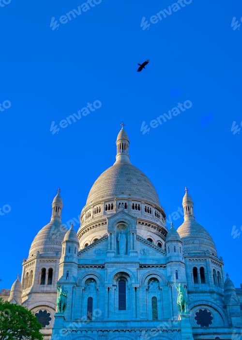 Preview: The Basilica Of The Sacred Heart Of Paris, Located In The Montmartre District Of Paris, France.