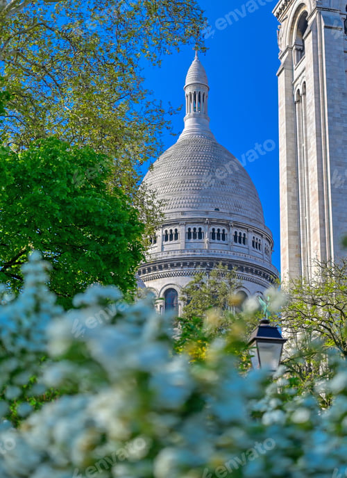 Preview: The Basilica Of The Sacred Heart Of Paris, Commonly Known As Sacré-Cœur Basilica, Located In The