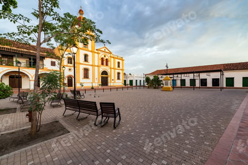 Preview: Beautiful Colonial Plaza And Church In The Historic Town Of Mompox, Colombia