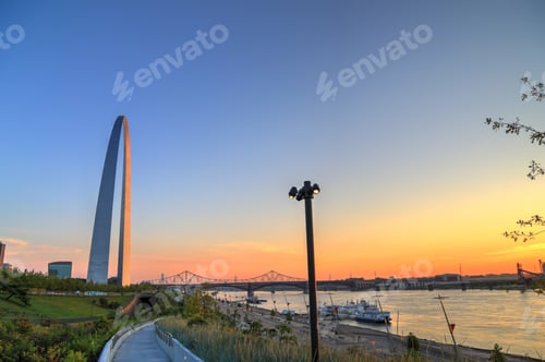 Preview: The Gateway Arch In St. Louis, Missouri.