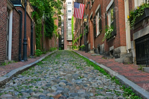 Preview: Historic Acorn Street In Beacon Hill Is One Of The Most Picturesque Street In The United States