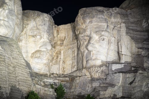 Preview: Mount Rushmore At Night With Jefferson, Roosevelt, And Lincoln Visible