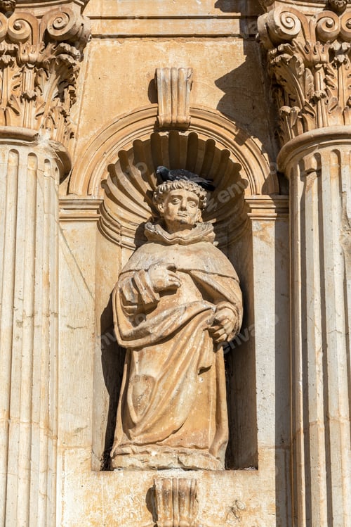 Preview: Statue And Details On The Exterior Of The Santo Domingo Church In Oaxaca, Mexico