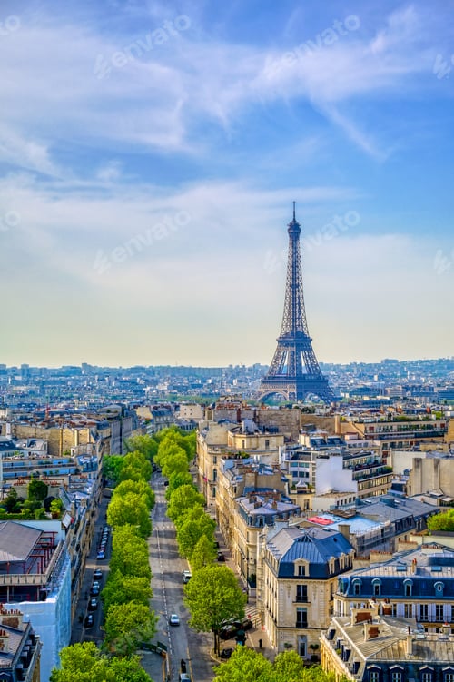 Vista previa: A View Of The Eiffel Tower And Paris, France From The Arc De Triomphe.