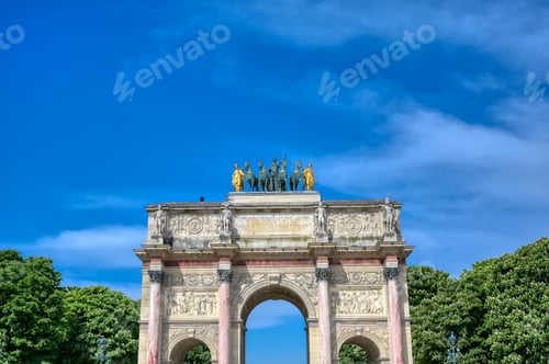 Preview: The Arc De Triomphe Du Carrousel Located In Paris, France
