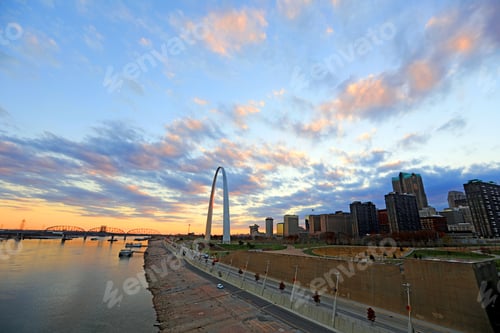 Preview: St. Louis, Missouri From Eads Bridge.