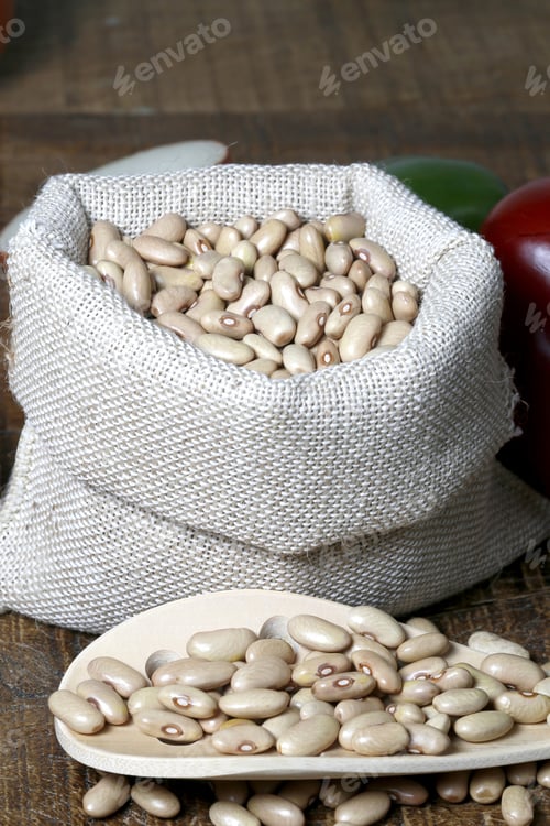 Preview: Beans With Raw Canvas Bags.