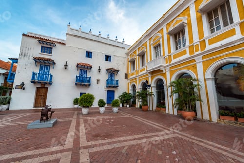 Preview: Beautiful San Pedro Claver Plaza In The Center Of Cartagena, Colombia