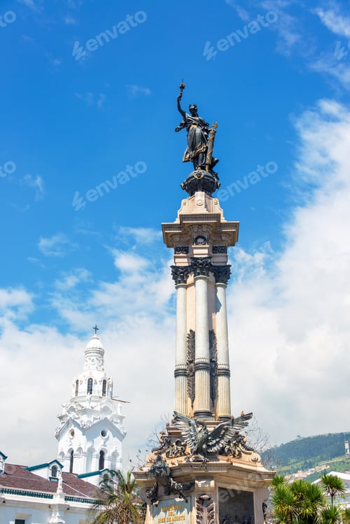 Preview: Vertical View Of The Plaza Grande In The Historic Colonial Center Of Quito, Ecuador