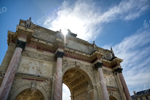 Preview: The Arc De Triomphe Du Carrousel Located In Paris, France