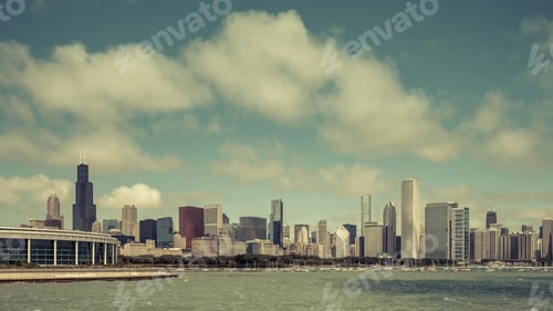 Preview: Summertime In Downtown Chicago, United States