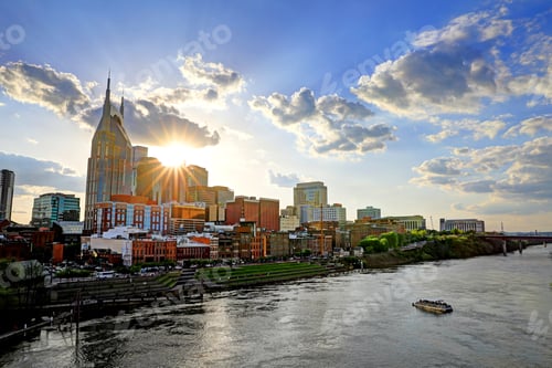 Preview: Nashville, Tennessee, Usa Downtown Skyline On The Cumberland River.