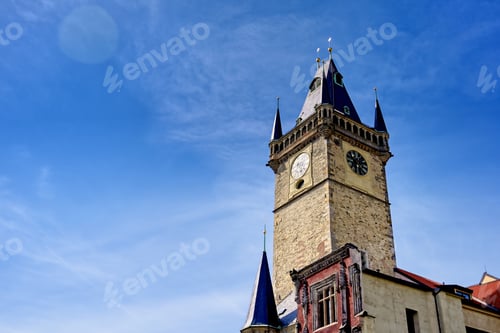 Vista previa: El antiguo ayuntamiento de Praga, la capital de la República Checa, se encuentra en la plaza de la Ciudad Vieja.