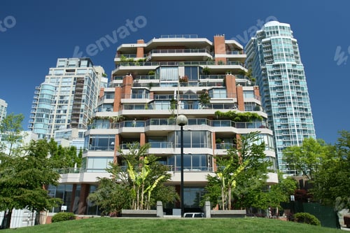 Preview: Vibrant Apartment Building