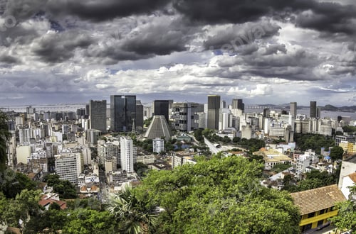 Visualização: Nuvens escuras sobre o Rio de Janeiro, Brasil