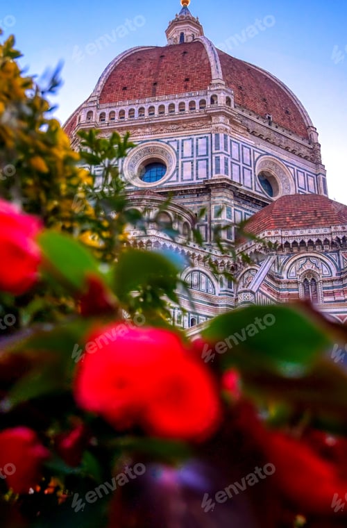 Preview: Cathedral Of Santa Maria Del Fiore In Florence, Italy.