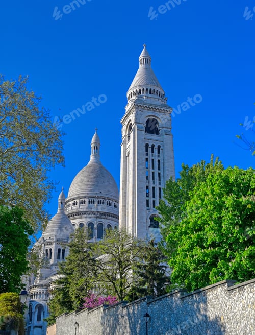 Preview: The Basilica Of The Sacred Heart Of Paris, Commonly Known As Sacré-Cœur Basilica, Located In The