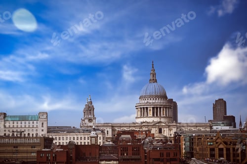 Preview: A View Across The River Thames To St. Paul'S Cathedral And The Skyline Of London, Uk.