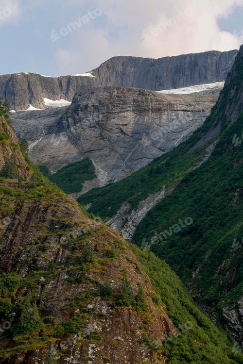 Preview: View Of Mountains In The Snow Near Juneau, Alaska, Usa