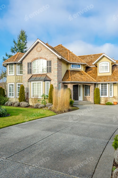 Preview: Luxury House In Vancouver, Canada Against Blue Sky With Clouds
