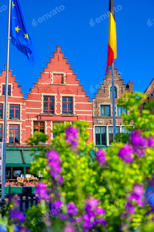 Preview: The Historical City Center And Market Square (Markt) In Bruges (Brugge), Belgium.