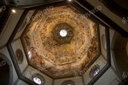 Preview: Color Dslr Interior View Of The Dome Of The Basilica Di Santa Maria Del Fiore, Florence, Italy