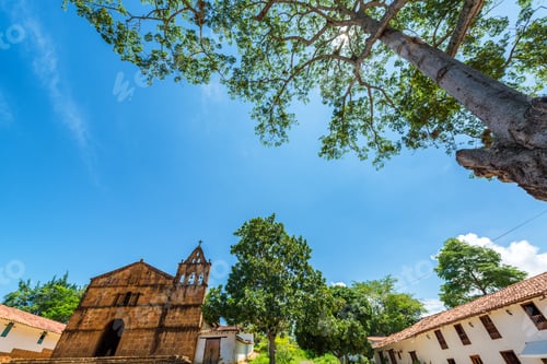 Preview: Wide Angle View Of Santa Barbara Church In The Historic Town Of Barichara, Colombia