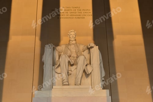 Preview: Lincoln Memorial Washington Dc, United States