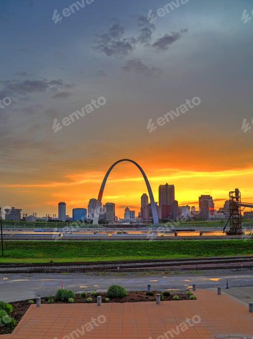 Preview: Gateway Arch In St. Louis, Missouri.