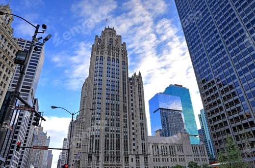 Preview: The Architecture Along Michigan Avenue In Chicago, Illinois.