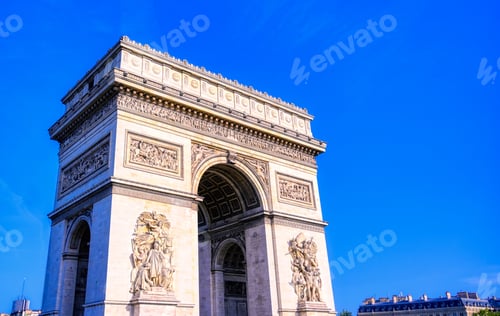 Preview: A View Of The Arc De Triomphe Located In Paris, France.