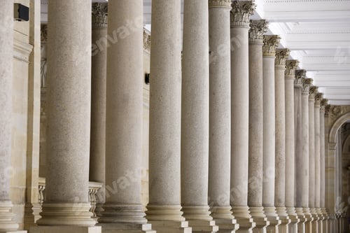 Preview: Mill Colonade, Neo-Renaissance Structure With Corinthian Columns In Spa Karlovy Vary In Czech