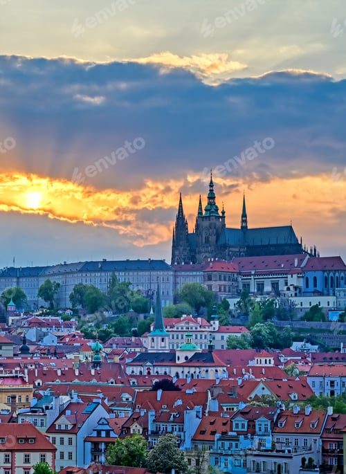 Preview: A View Of Prague Castle Across The Vltava River In Prague, Czech Republic.