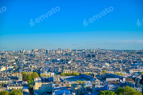 Preview: The Basilica Of The Sacred Heart Of Paris, Located In The Montmartre District Of Paris, France.