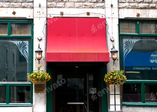 Preview: Red Window Shade In Montreal