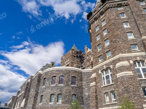 Preview: Exterior Faã§Ade Of The Banff Springs Hotel In Banff National Park.