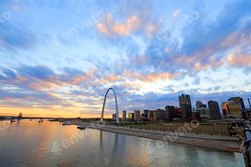 Preview: St. Louis, Missouri From Eads Bridge.