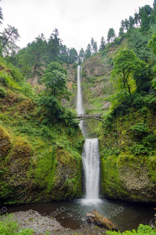 Preview: Multnomah Falls In Late Spring With The Footbridge Visible