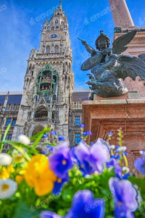 Preview: The New Town Hall Located In The Marienplatz In Munich, Germany