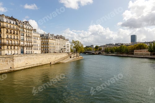 Preview: Apartment Buildings On The Isle St. Louis In Paris, France, Along The Seine River