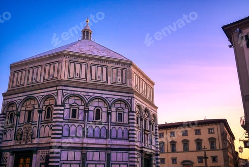 Preview: Cathedral Of Santa Maria Del Fiore In Florence, Italy.
