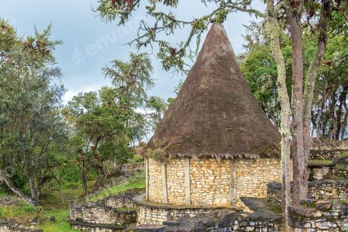 Preview: Ancient House With A Thatch Roof In The Ruins Of Kuelap, Peru