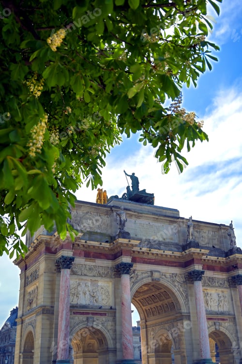 Preview: The Arc De Triomphe Du Carrousel Located In Paris, France