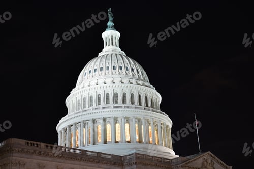 Preview: Dome Of The Us Capitol Building - Washington Dc, United States