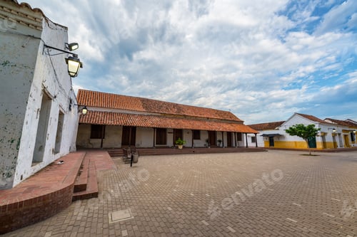 Preview: Small Plaza Lined With Colonial Buildings In Mompox, Colombia