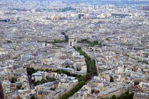 Preview: Color Dslr Wide Angle Skyline Of Paris, France, With The Arc De Triomphe At The Center. Urban Scene