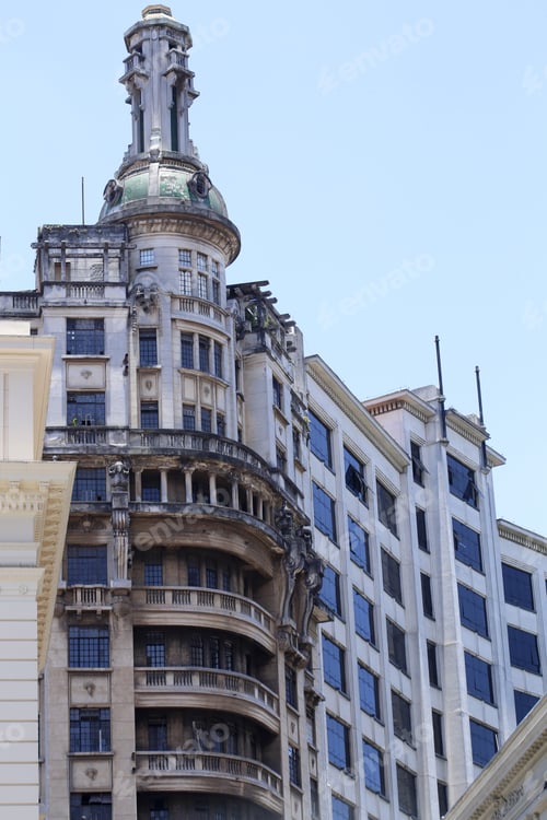 Preview: Old And Dirty Building In Downtown Of Sao Paulo, Brazil