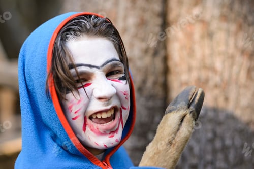 Preview: Evil Laugh With Halloween Makeup.