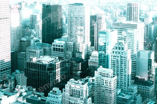 Vista previa: View Of Many Buildings And Skyscraper Across New York City With Modern Tone Filter