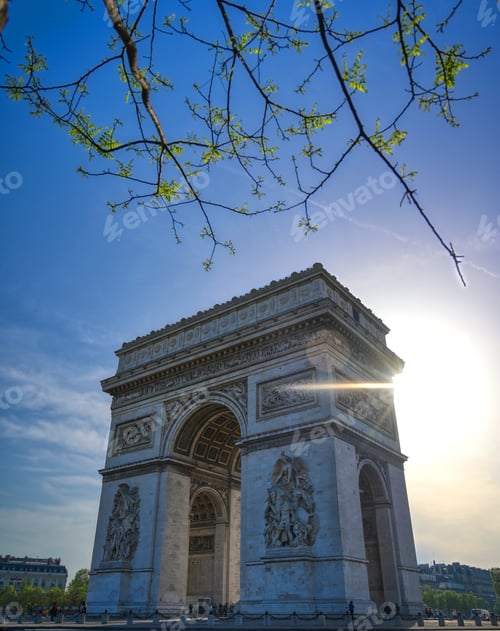 Preview: A View Of The Arc De Triomphe Located In Paris, France.